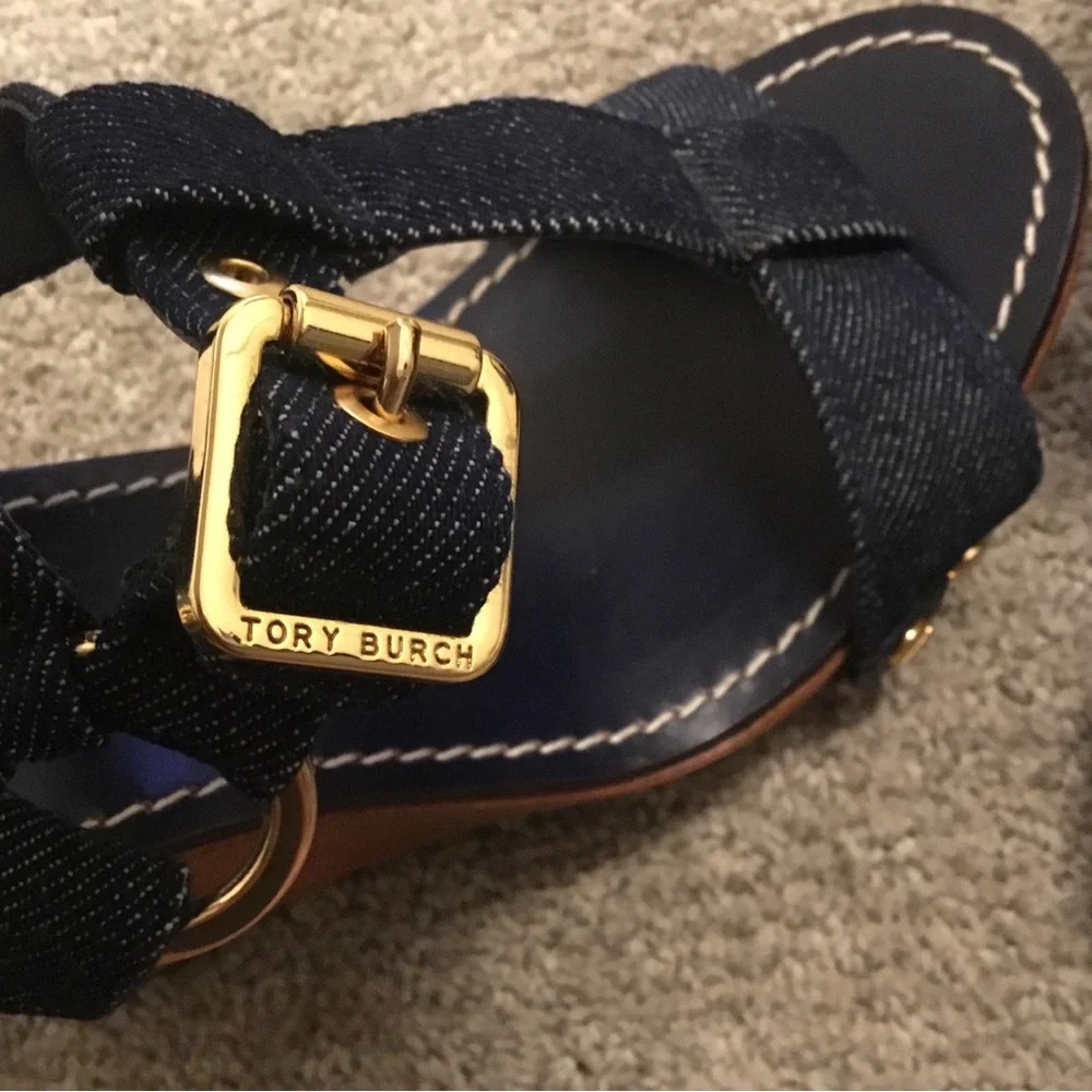 NEW Tory Burch “Beckett” Denim Wedge Sandals SZ 9